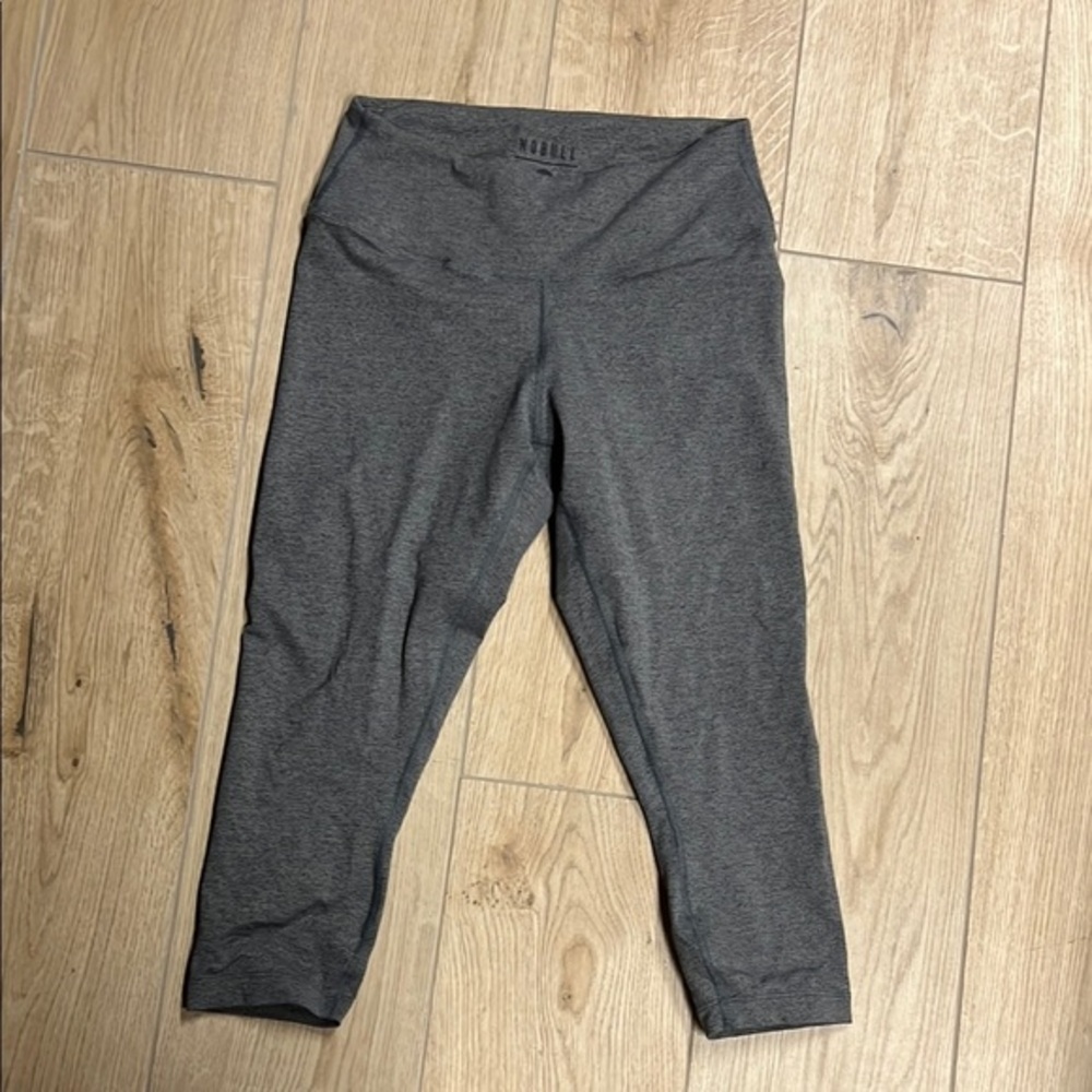 NOBULL Gray Performance Leggings for‎ Active Comfort